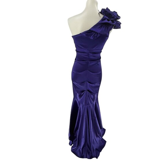 Xscape By Joanna Chen Purple One-Shoulder Gown Size 6 - Picture 3 of 12